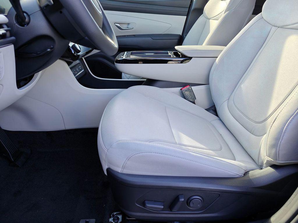 new 2026 Hyundai TUCSON Hybrid car, priced at $34,410