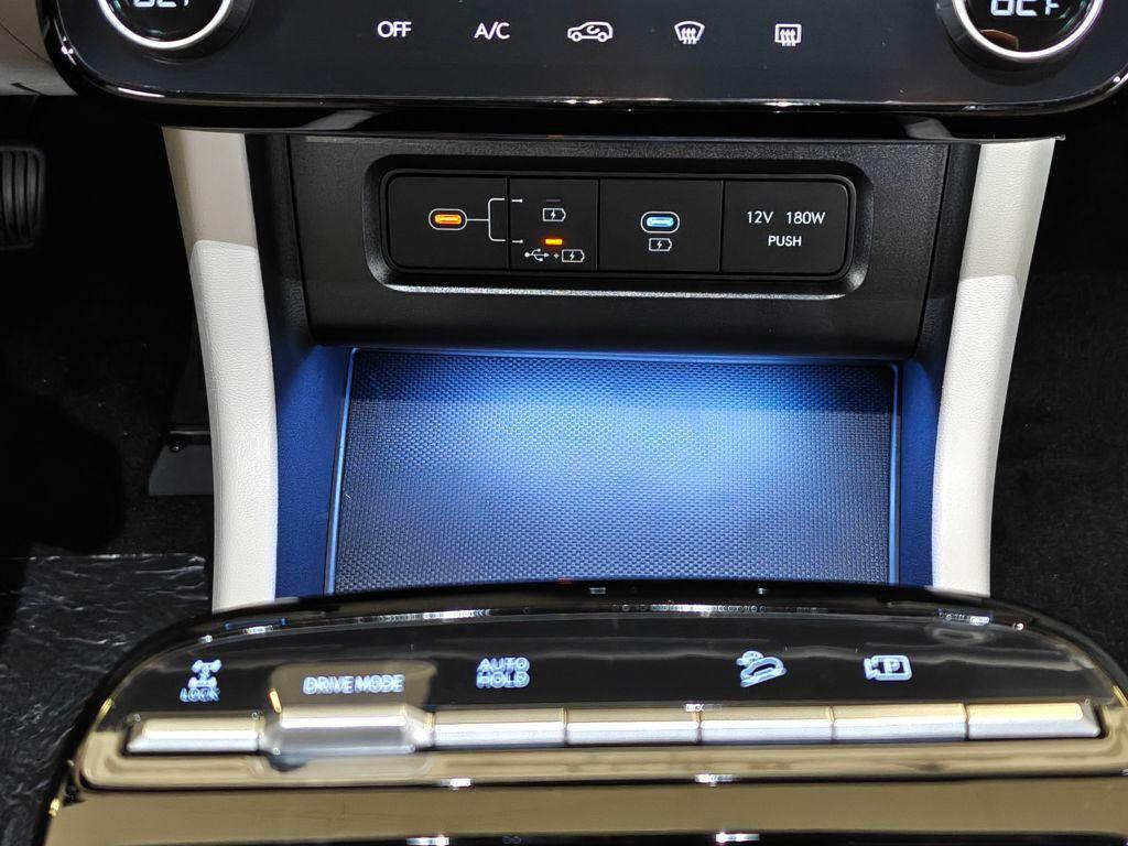 new 2026 Hyundai TUCSON Hybrid car, priced at $34,361