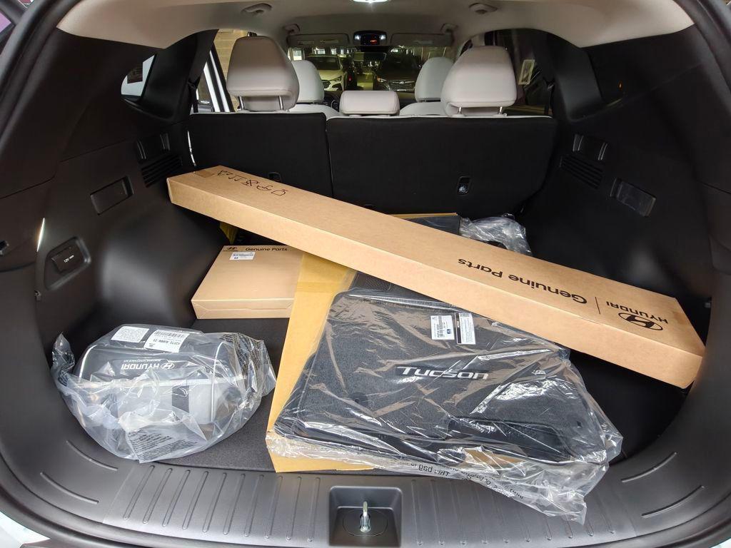 new 2026 Hyundai TUCSON Hybrid car, priced at $34,361