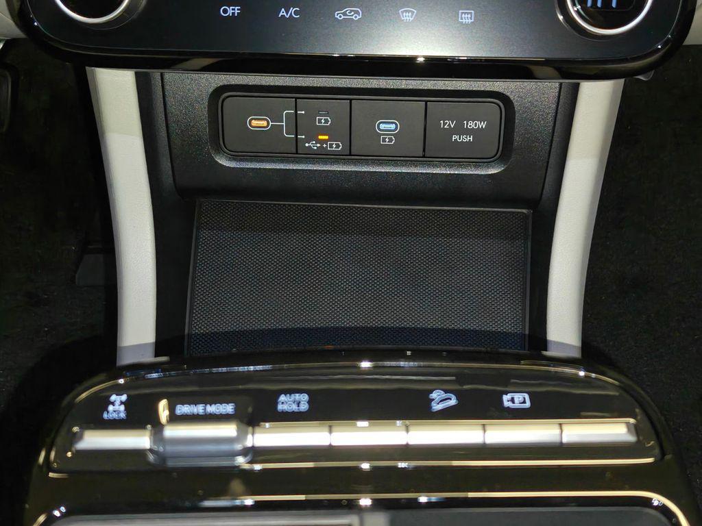 new 2026 Hyundai TUCSON Hybrid car, priced at $32,910