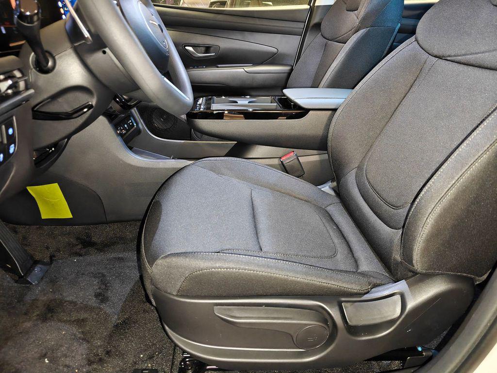 new 2026 Hyundai TUCSON Hybrid car, priced at $32,030
