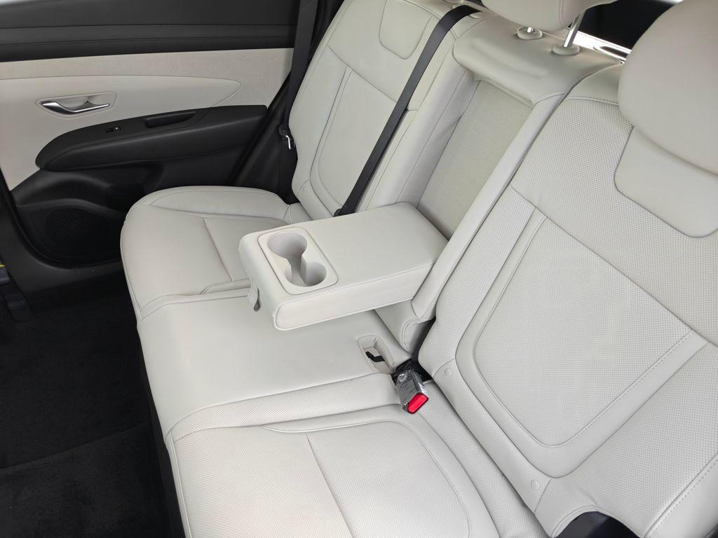 new 2026 Hyundai TUCSON Hybrid car, priced at $33,960