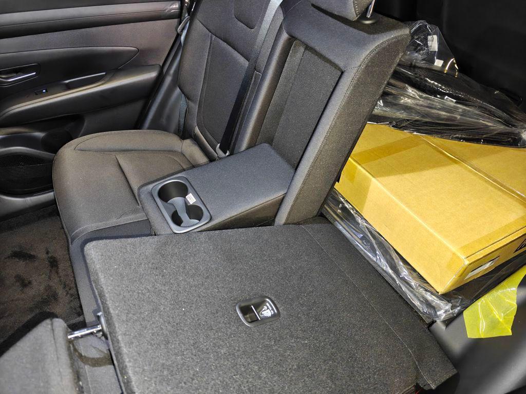 new 2026 Hyundai TUCSON Hybrid car, priced at $32,980