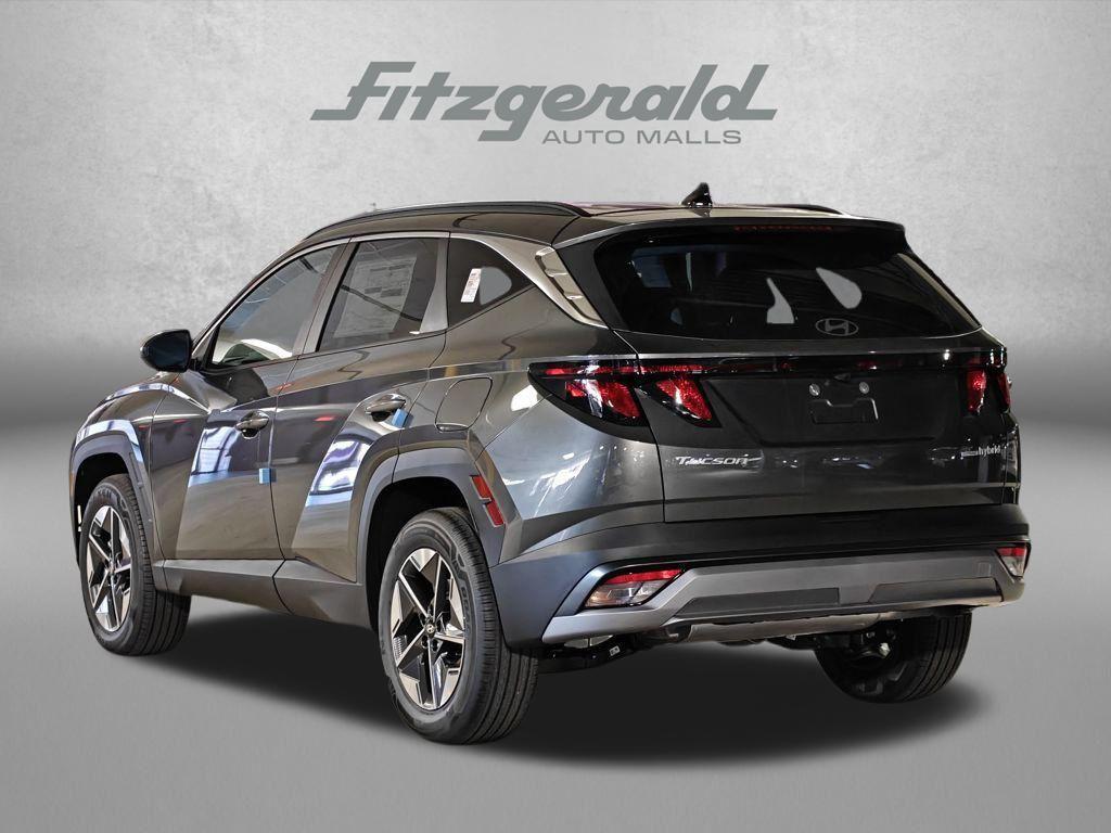 new 2026 Hyundai TUCSON Hybrid car, priced at $32,980