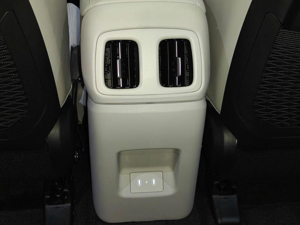 new 2026 Hyundai TUCSON Hybrid car, priced at $41,008