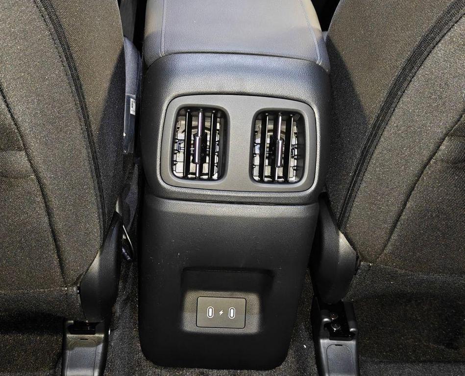 new 2026 Hyundai TUCSON Hybrid car, priced at $32,970