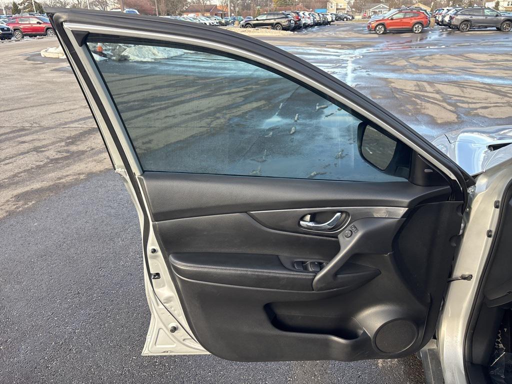 used 2017 Nissan Rogue car, priced at $12,658