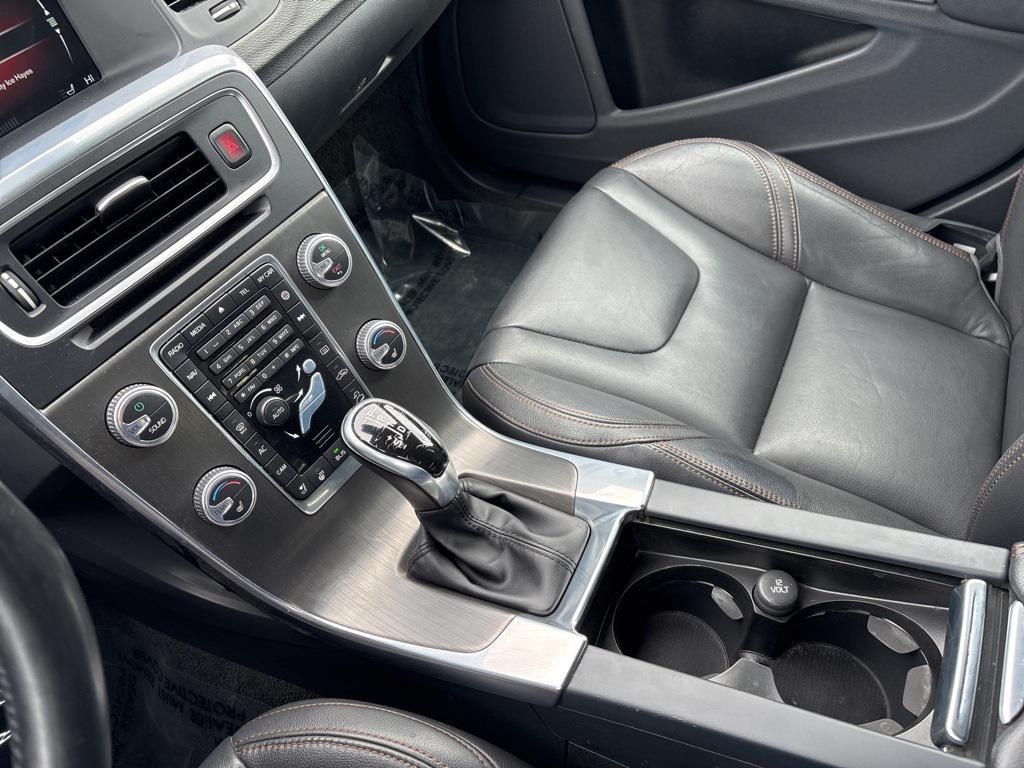 used 2015 Volvo V60 Cross Country car, priced at $10,500