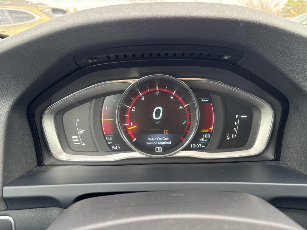 used 2015 Volvo V60 Cross Country car, priced at $10,500