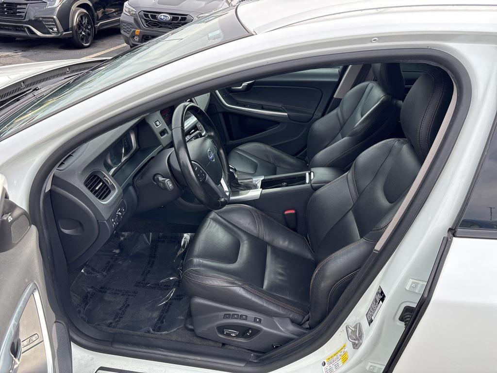 used 2015 Volvo V60 Cross Country car, priced at $10,500