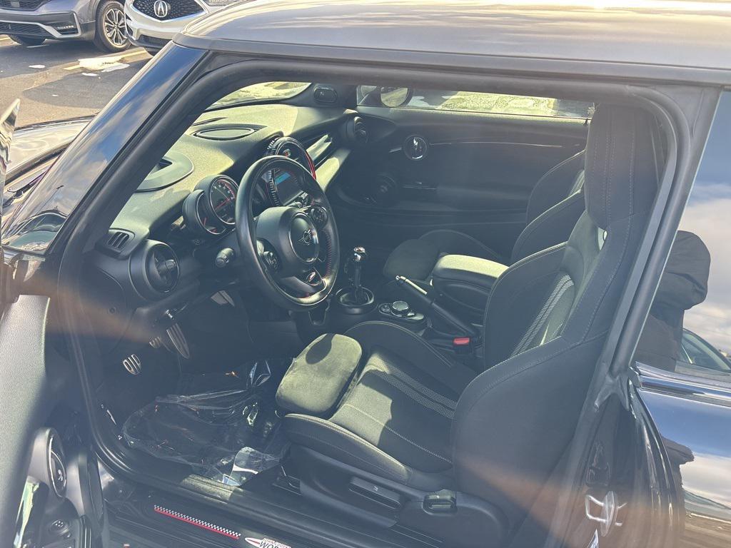 used 2019 MINI Hardtop car, priced at $21,674