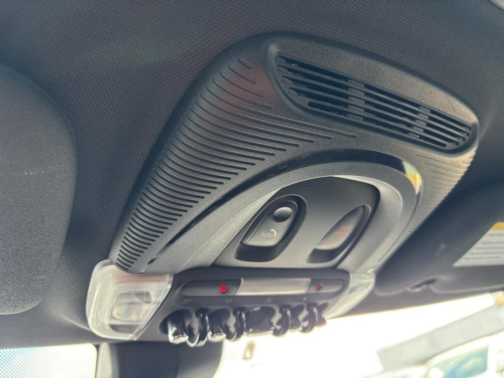 used 2019 MINI Hardtop car, priced at $21,674