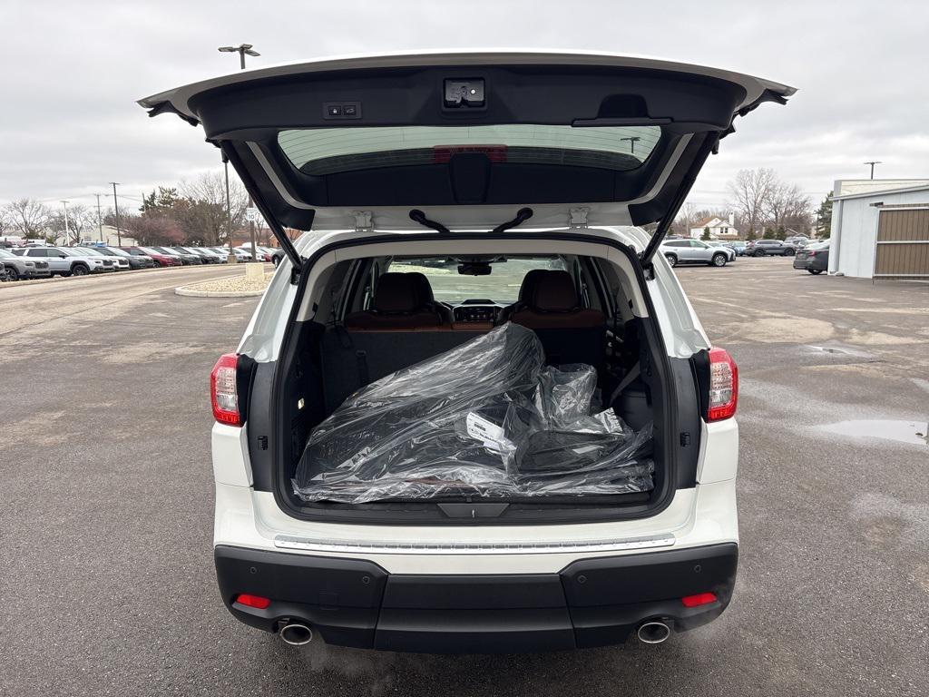 new 2026 Subaru Ascent car, priced at $50,666
