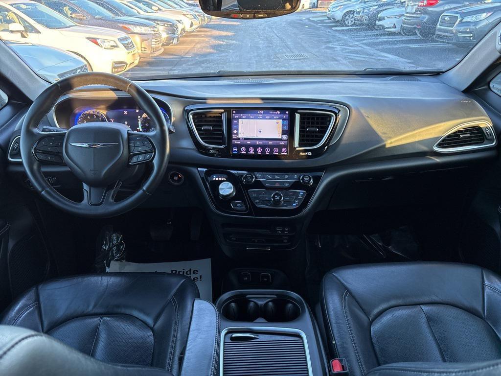 used 2018 Chrysler Pacifica car, priced at $14,977