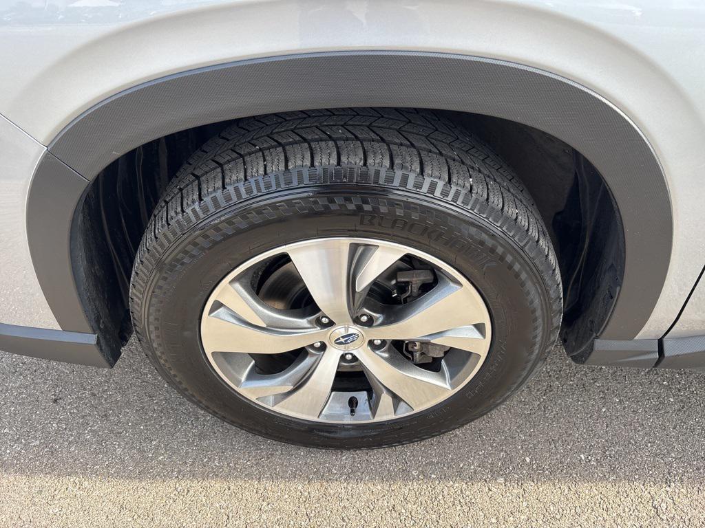 used 2023 Subaru Ascent car, priced at $27,000