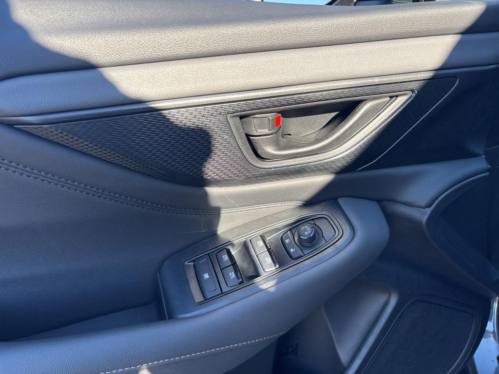 used 2025 Subaru Outback car, priced at $38,000