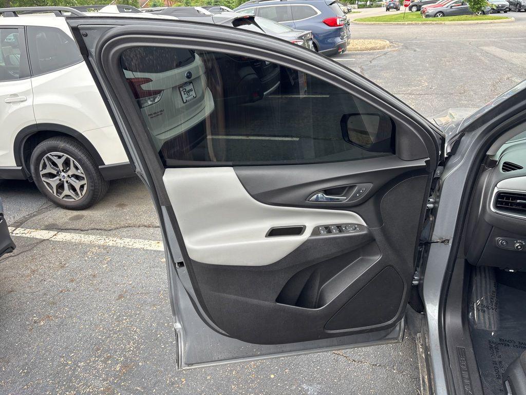 used 2024 Chevrolet Equinox car, priced at $23,021