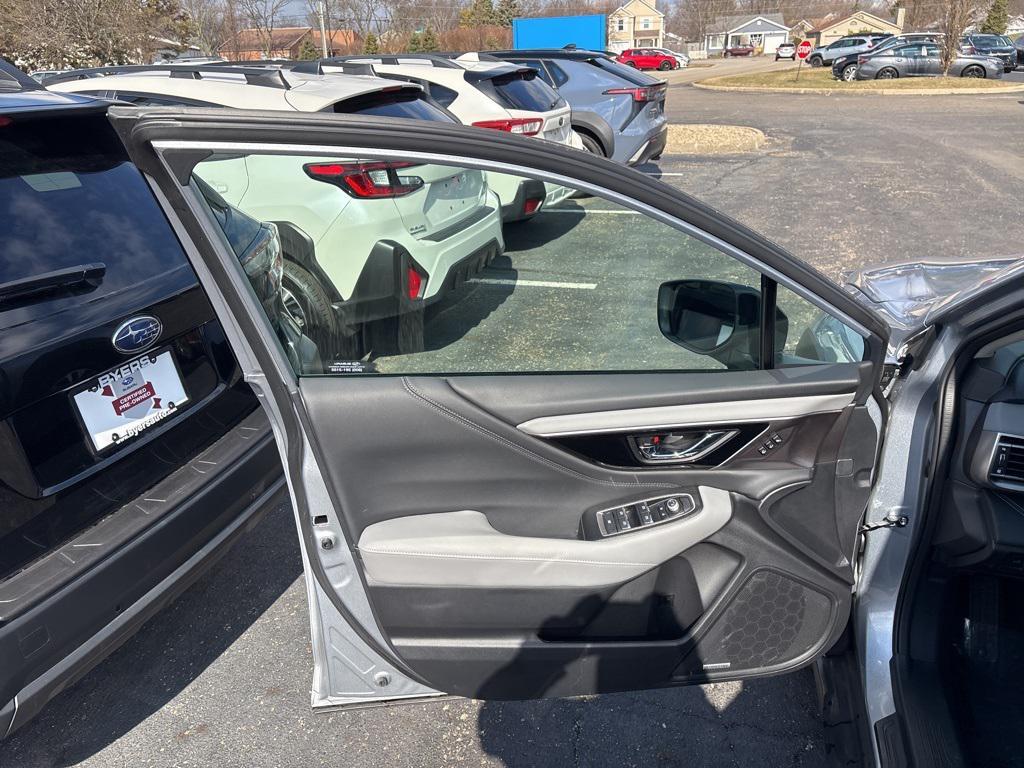 used 2025 Subaru Outback car, priced at $34,678