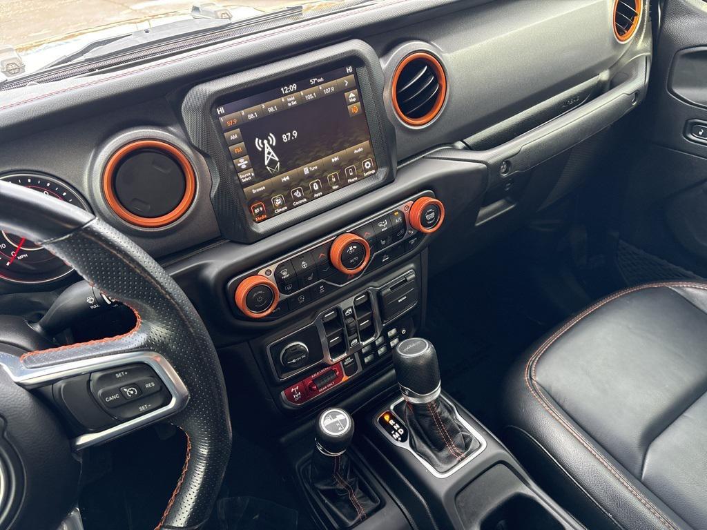 used 2022 Jeep Gladiator car, priced at $39,000