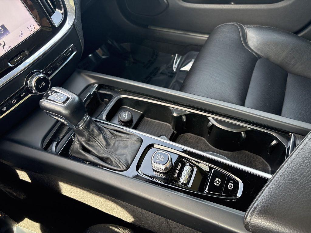 used 2020 Volvo V60 Cross Country car, priced at $22,942