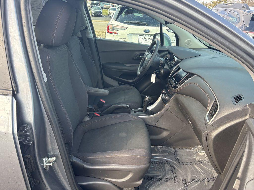 used 2020 Chevrolet Trax car, priced at $12,476