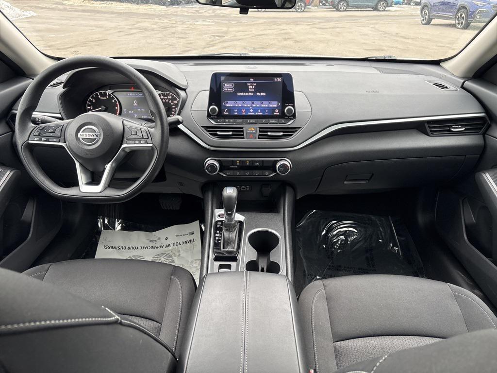 used 2022 Nissan Altima car, priced at $19,400