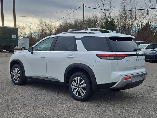 new 2025 Nissan Pathfinder car, priced at $42,400