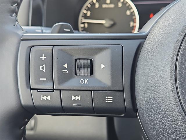 new 2025 Nissan Pathfinder car, priced at $40,045