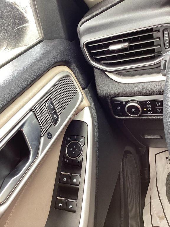 used 2024 Ford Explorer car, priced at $35,785