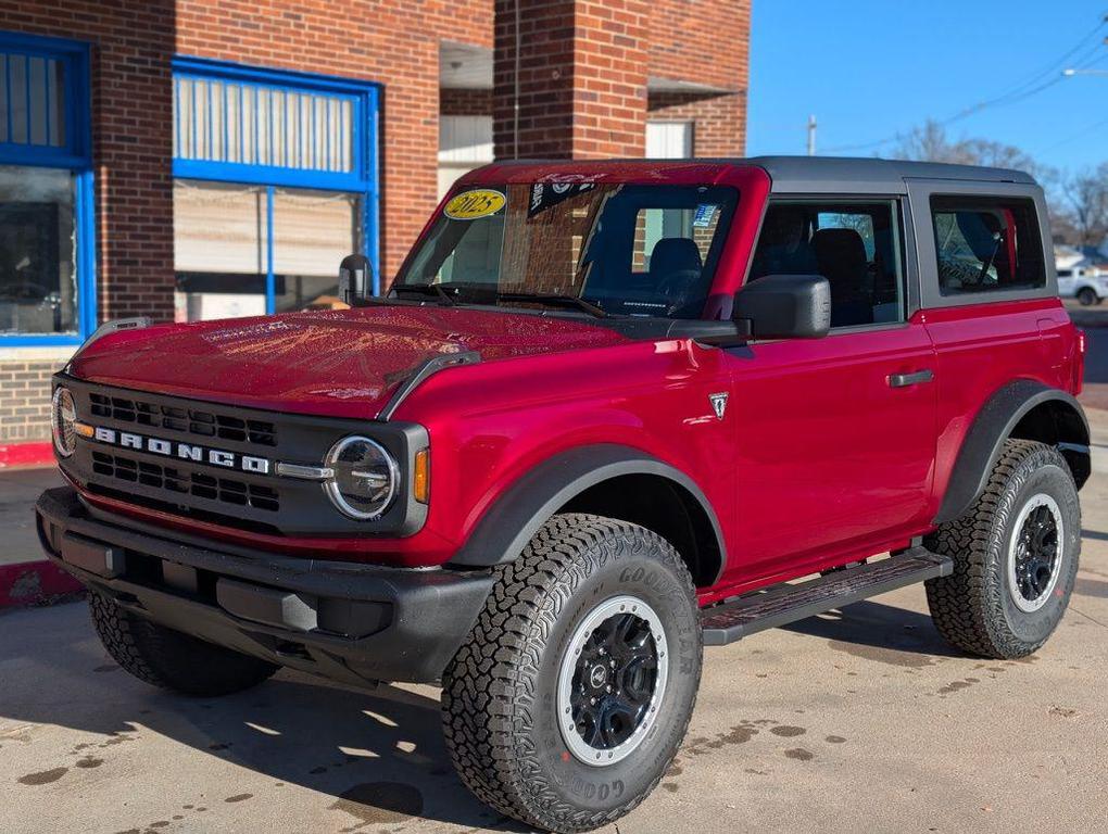 new 2025 Ford Bronco car, priced at $47,761