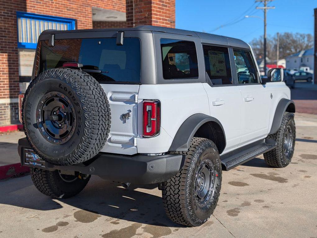 new 2025 Ford Bronco car, priced at $53,386