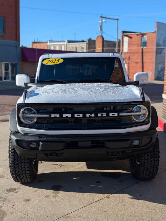 new 2025 Ford Bronco car, priced at $53,386
