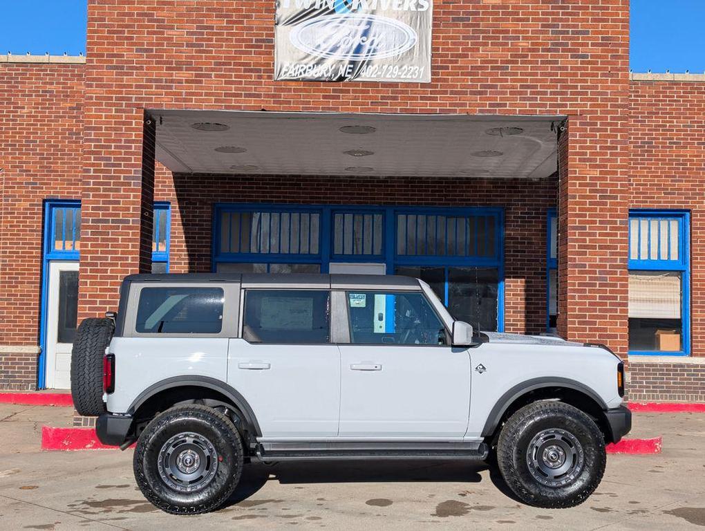 new 2025 Ford Bronco car, priced at $53,386