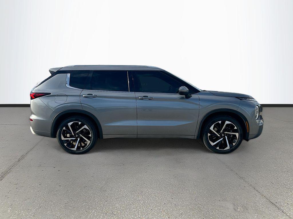 used 2022 Mitsubishi Outlander car, priced at $21,250