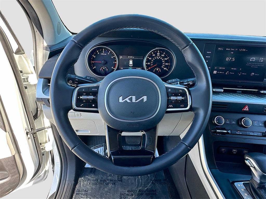 used 2024 Kia Carnival car, priced at $29,473