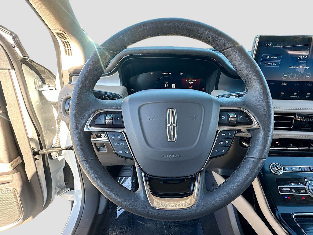 used 2023 Lincoln Nautilus car, priced at $27,250