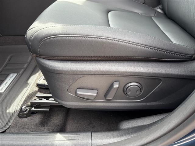 new 2025 Kia Sportage Hybrid car, priced at $33,951