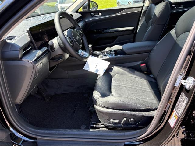 new 2026 Kia K5 car, priced at $35,190
