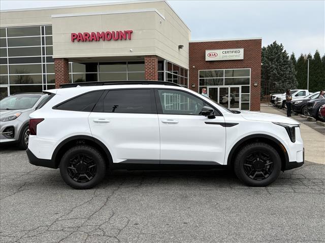 used 2025 Kia Sorento car, priced at $49,860