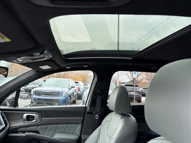 used 2025 Kia Sorento car, priced at $49,860
