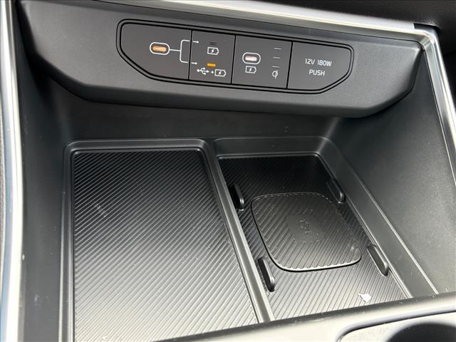 new 2026 Kia Carnival car, priced at $47,607