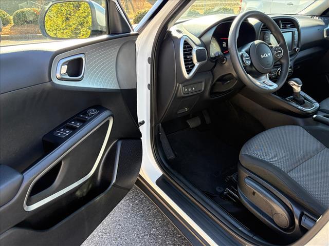 used 2024 Kia Soul car, priced at $16,298