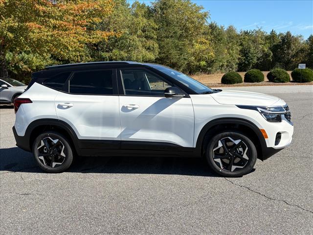 new 2026 Kia Seltos car, priced at $28,011