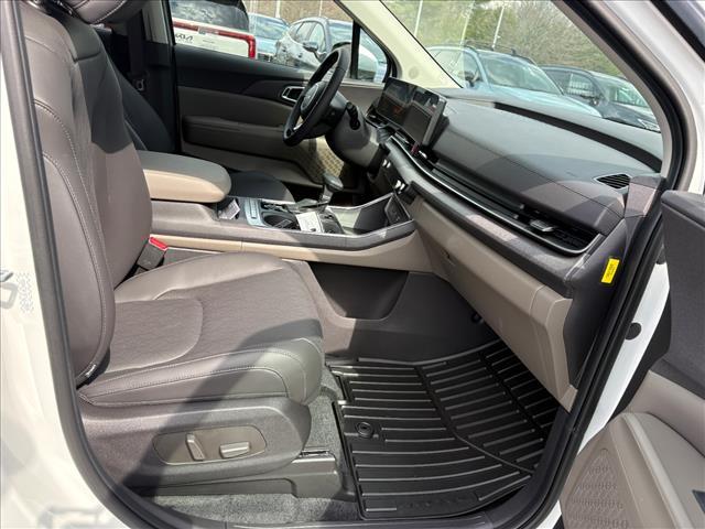 new 2026 Kia Carnival car, priced at $43,828