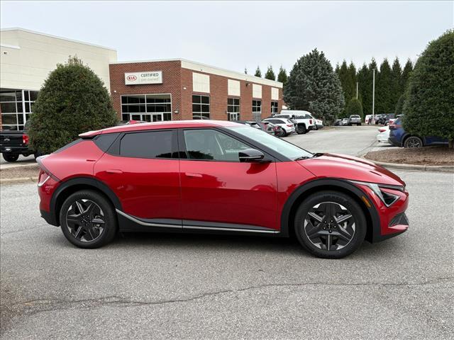 new 2025 Kia EV6 car, priced at $40,487