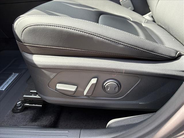 new 2026 Kia Sportage Hybrid car, priced at $35,887