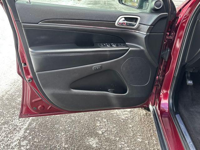 used 2018 Jeep Grand Cherokee car, priced at $14,990