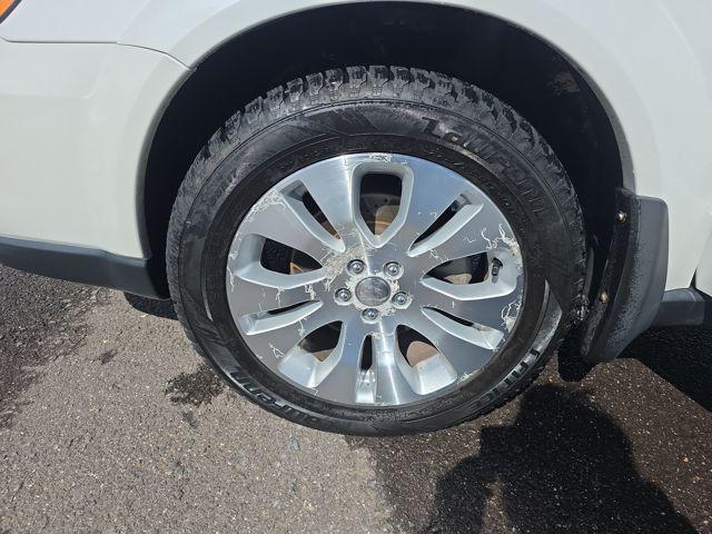 used 2009 Subaru Outback car, priced at $6,990