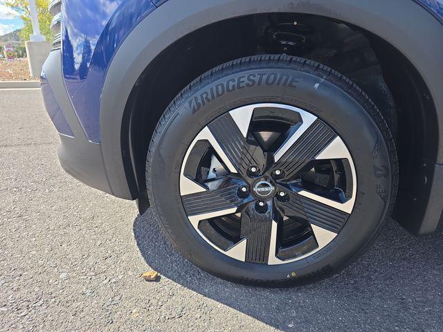 used 2025 Nissan Kicks car, priced at $22,990