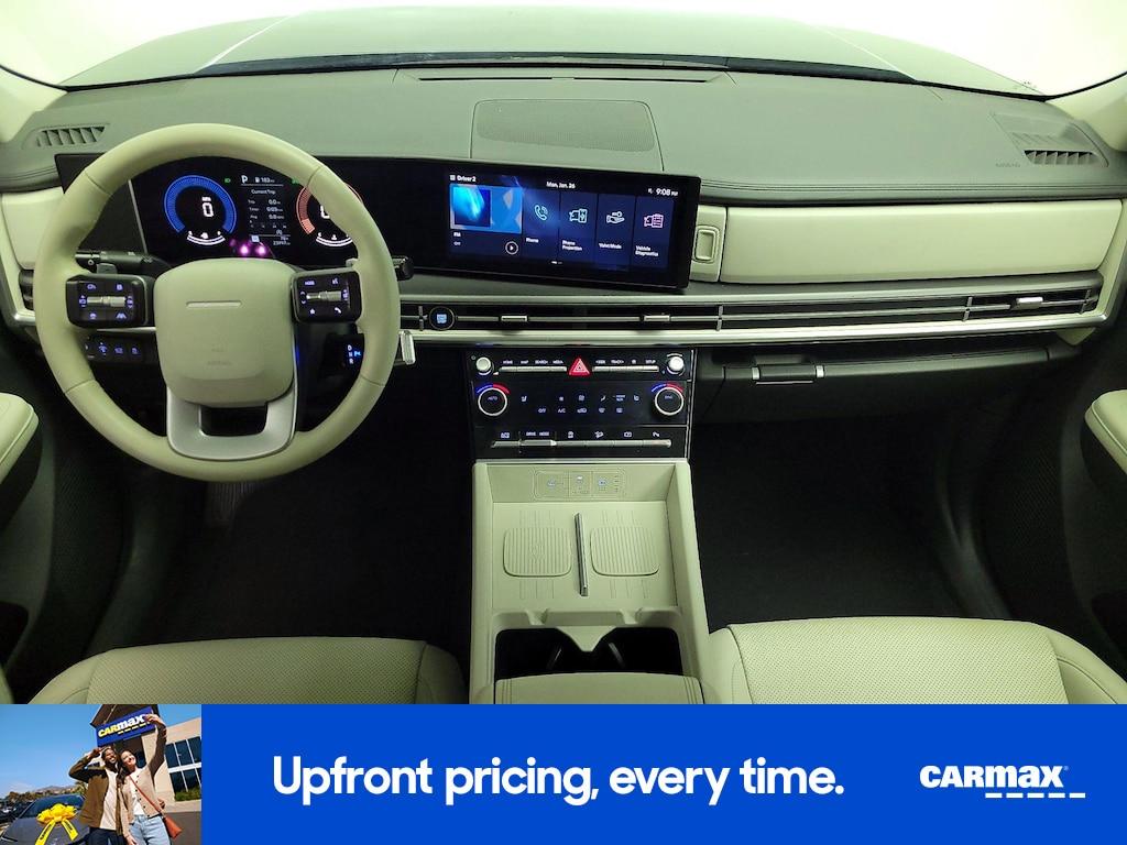 used 2025 Hyundai Santa Fe car, priced at $30,998